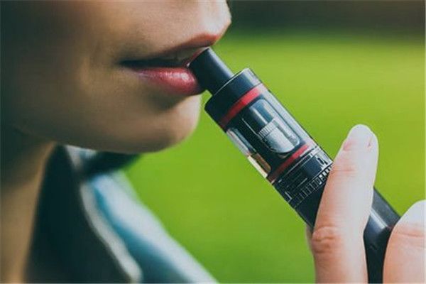 BEST DISPOSABLE VAPE KITS TO BUY IN 2022